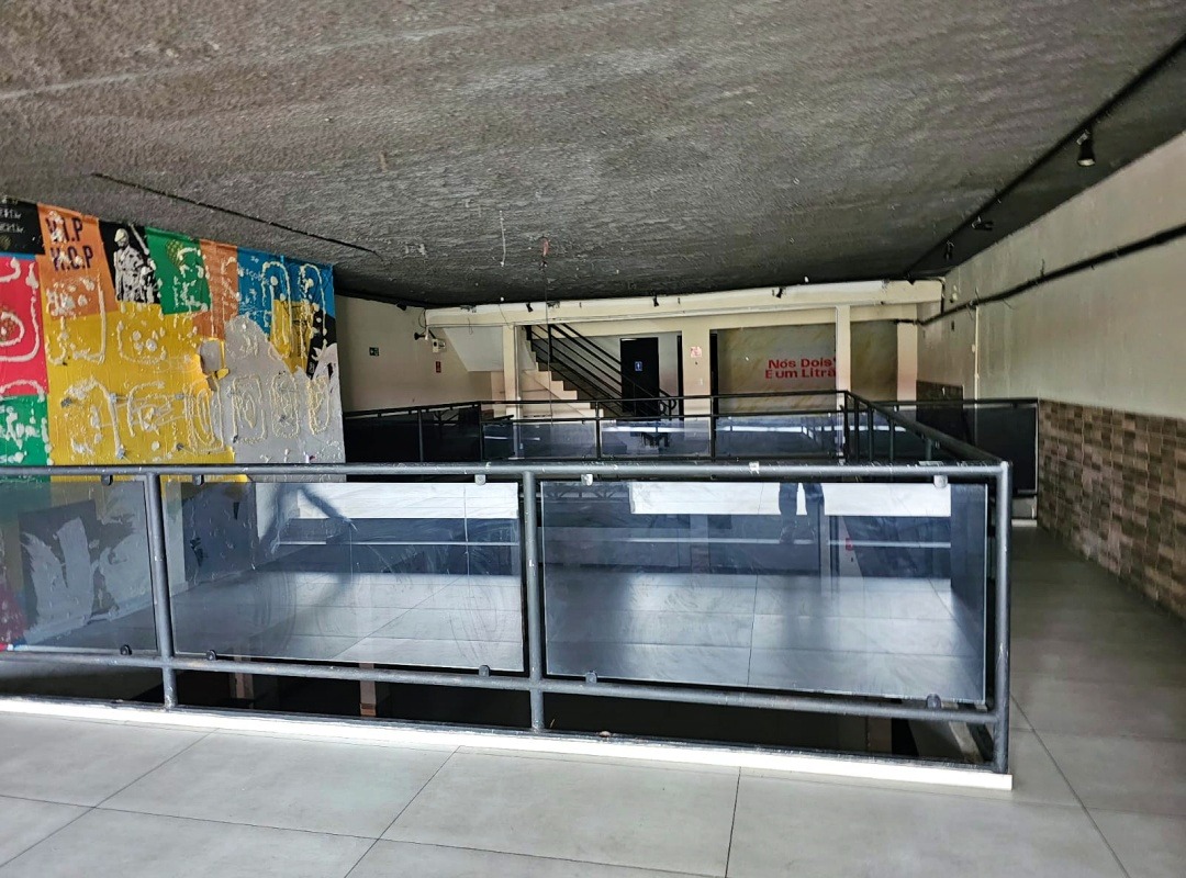 Prédio com 920m² para Aluguel e Venda – Diadema