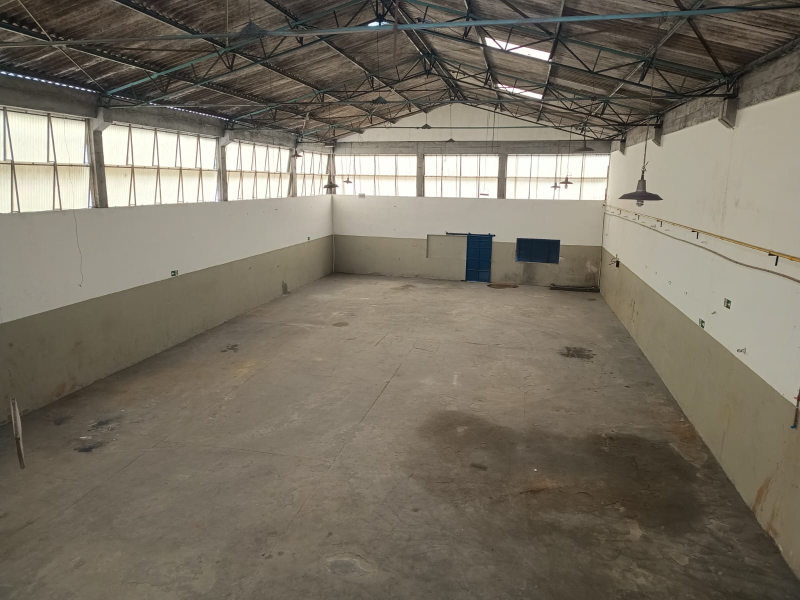 Galpão Industrial com 650m² para Aluguel – Diadema