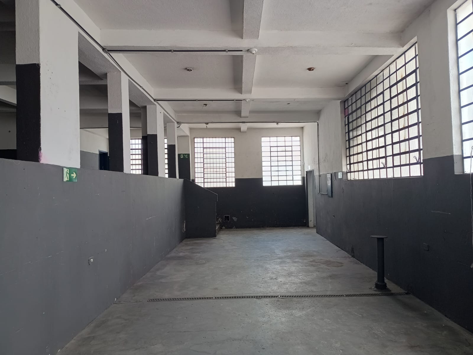 Galpão Industrial com 650m² para Aluguel – Diadema