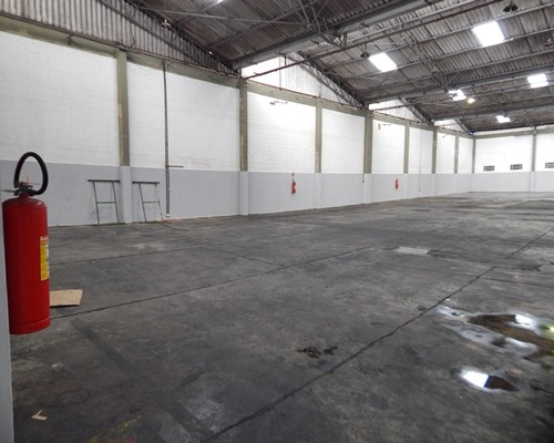 Galpão Industrial com 2101.11m² para Venda – Diadema