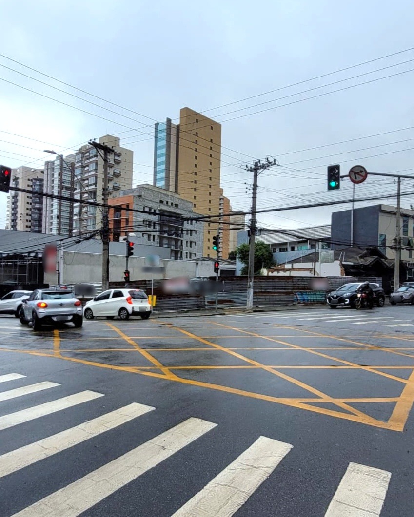 Terrenos e Áreas com 0m² para Aluguel – Santo André