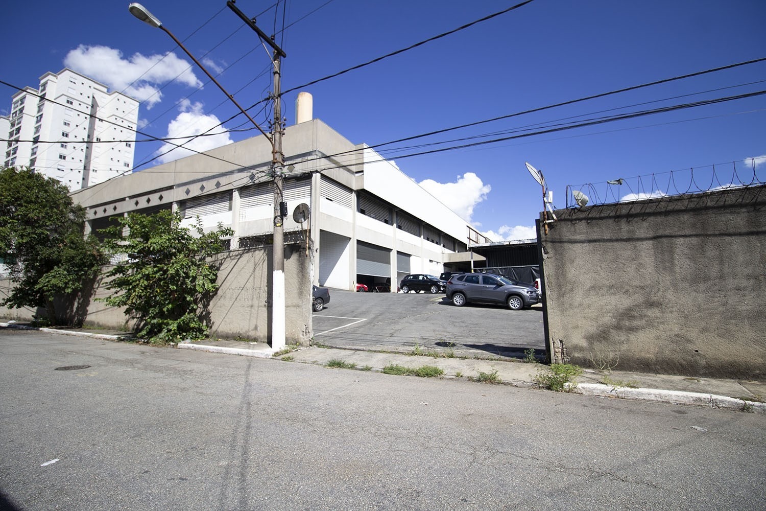 Galpão Comercial com 12158m² para Aluguel e Venda – São Paulo
