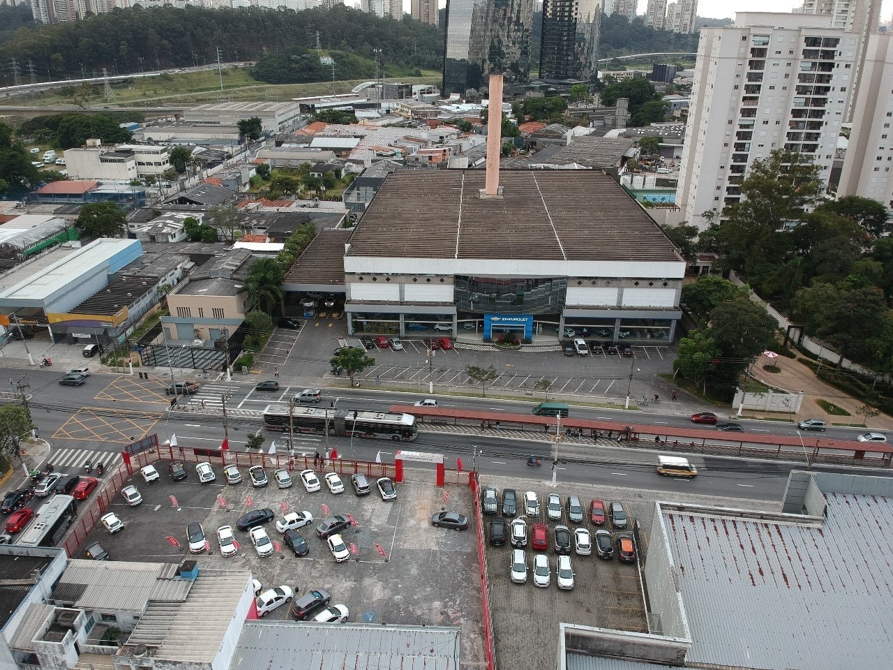 Galpão Comercial com 12158m² para Aluguel e Venda – São Paulo