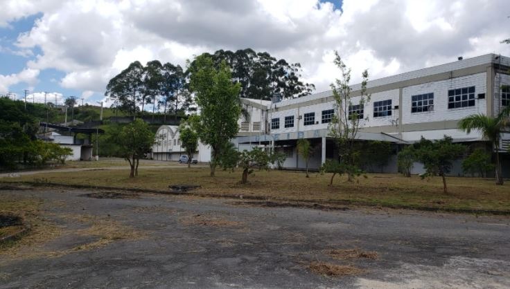 Galpão Industrial com 5499m² para Aluguel e Venda – Itaquaquecetuba