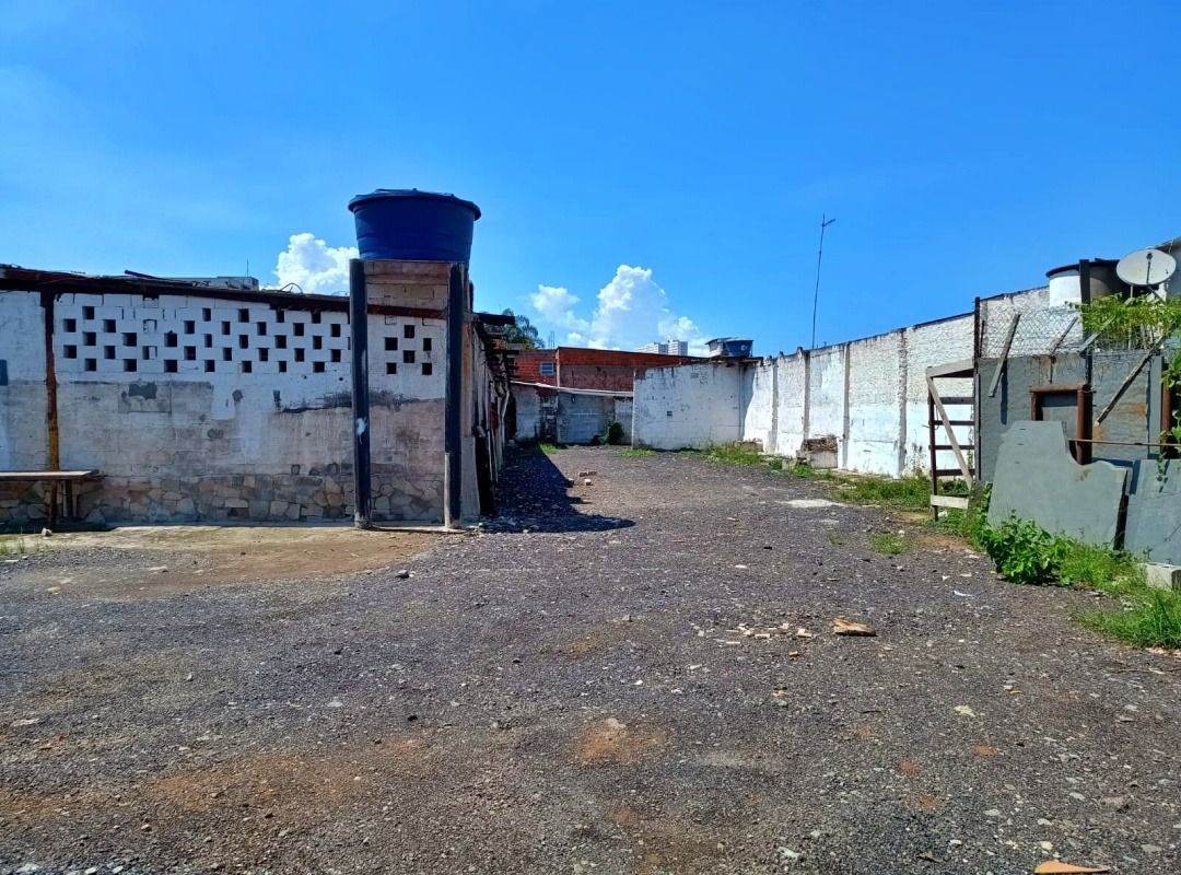 Galpão Industrial com 1180m² para Aluguel – São Paulo