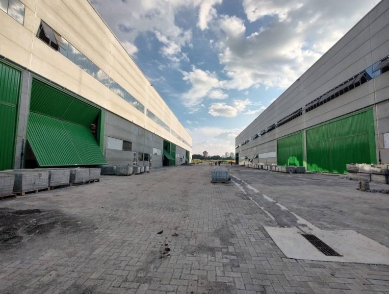 Galpão em Condomínio com 3576m² para Aluguel – Santo André