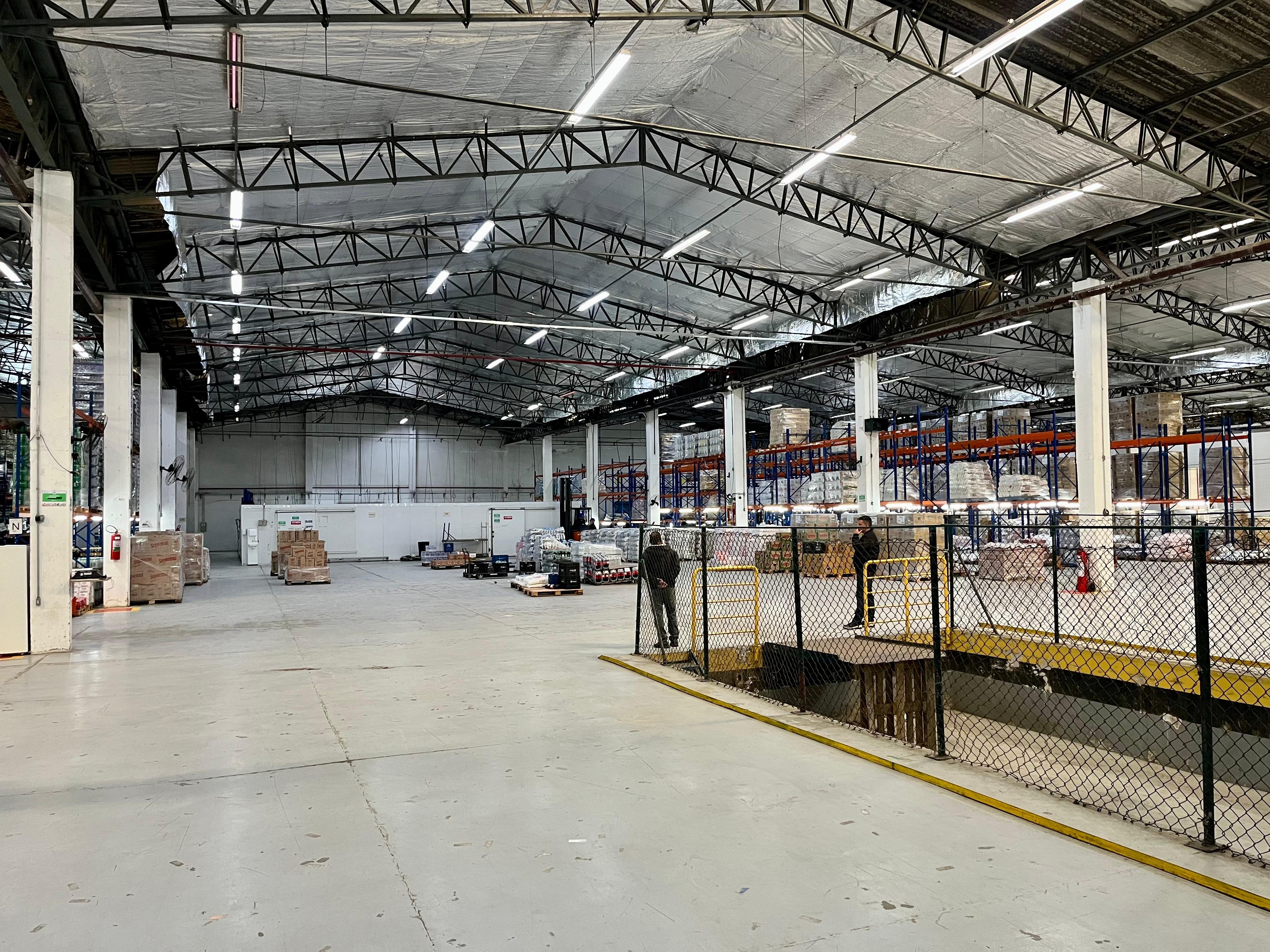 Galpão Industrial com 9507m² para Aluguel – São Paulo