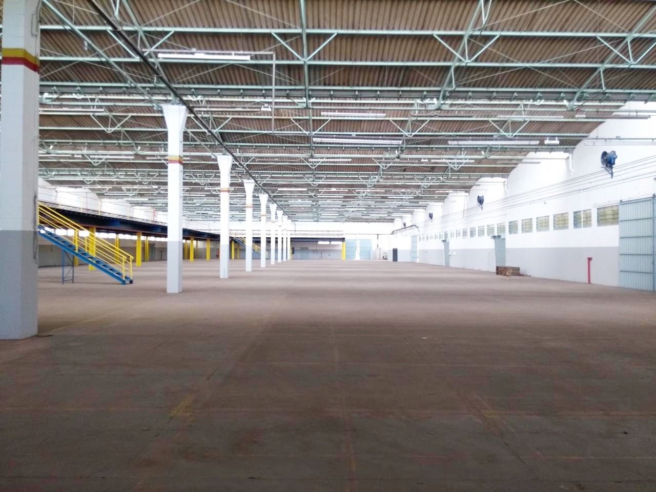 Galpão Industrial com 12500m² para Aluguel e Venda – Jundiaí