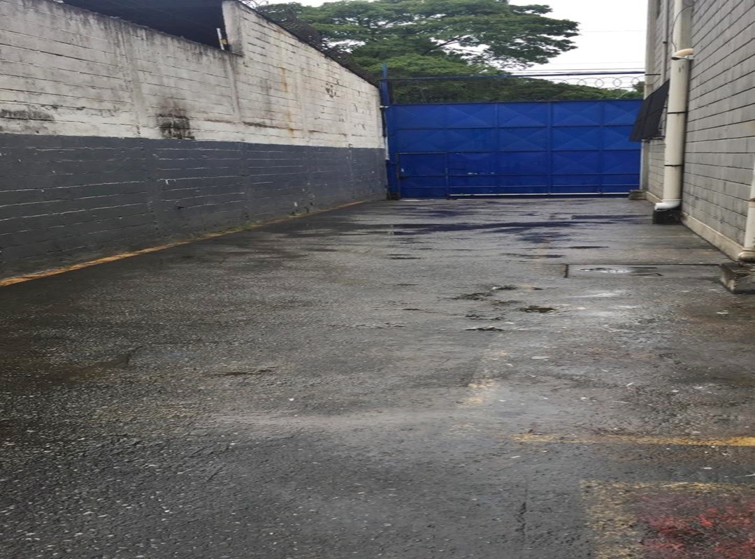 Galpão Industrial com 713.62m² para Venda – Diadema - foto de capa