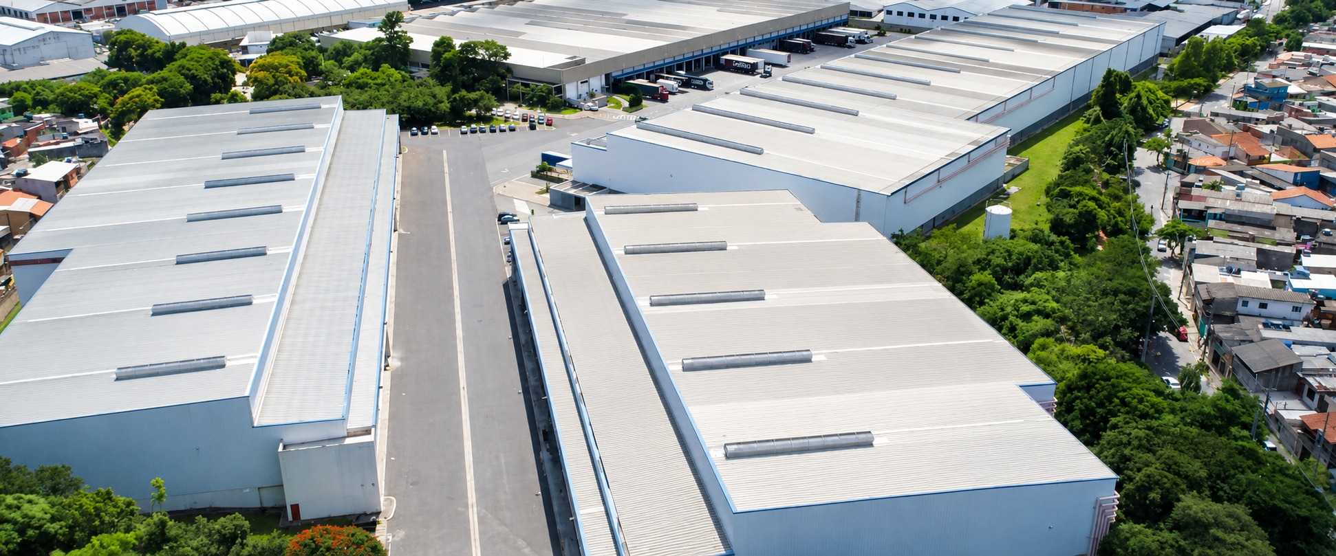 Galpão em Condomínio com 721m² para Aluguel – Guarulhos - foto de capa