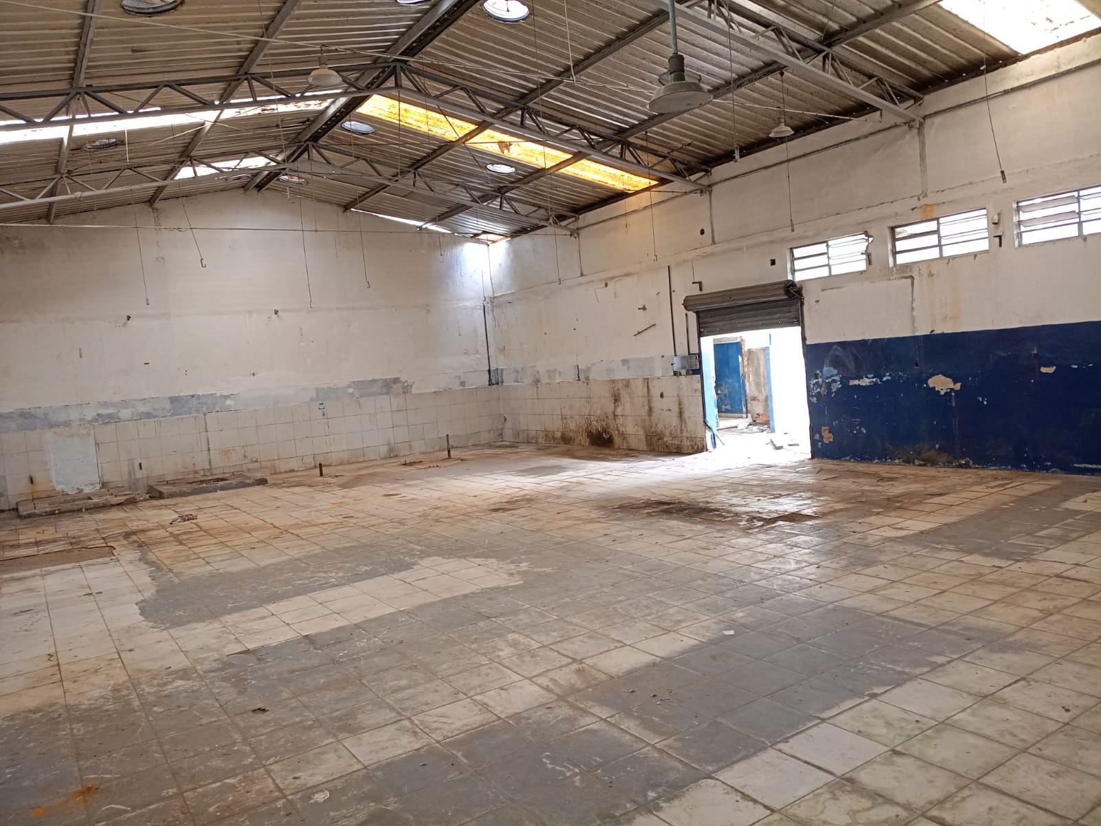 Galpão Industrial com 937m² para Aluguel – São Paulo - foto de capa